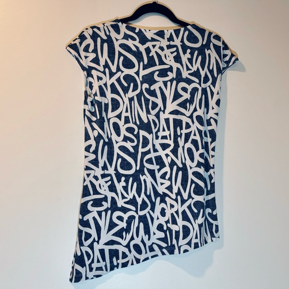 Modes Crystal fashions Women’s Shirt Size Small See Measurements - Picture 2 of 4